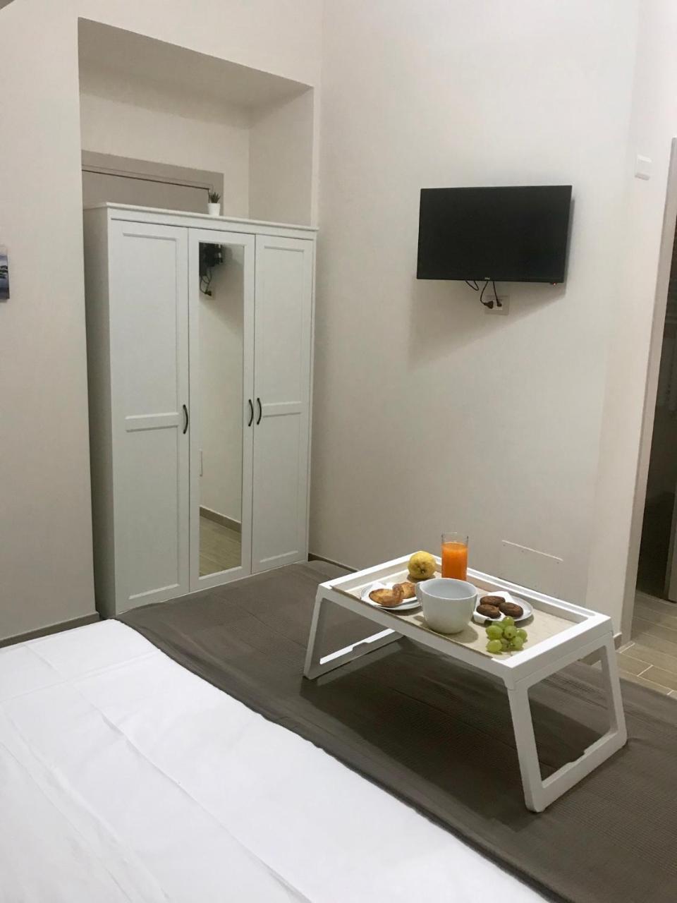 Virgilio'S Garden Bed and Breakfast Castellammare di Stabia Εξωτερικό φωτογραφία