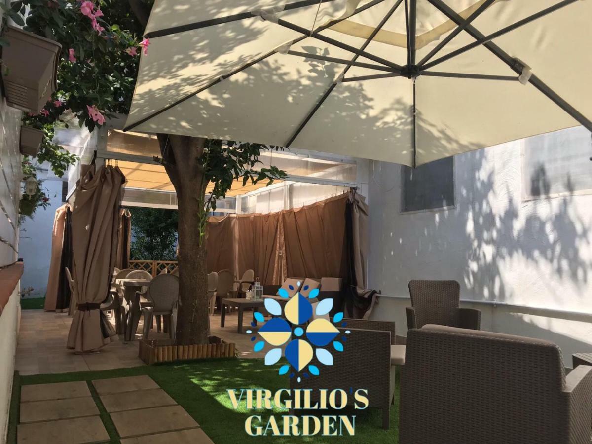 Virgilio'S Garden Bed and Breakfast Castellammare di Stabia Εξωτερικό φωτογραφία