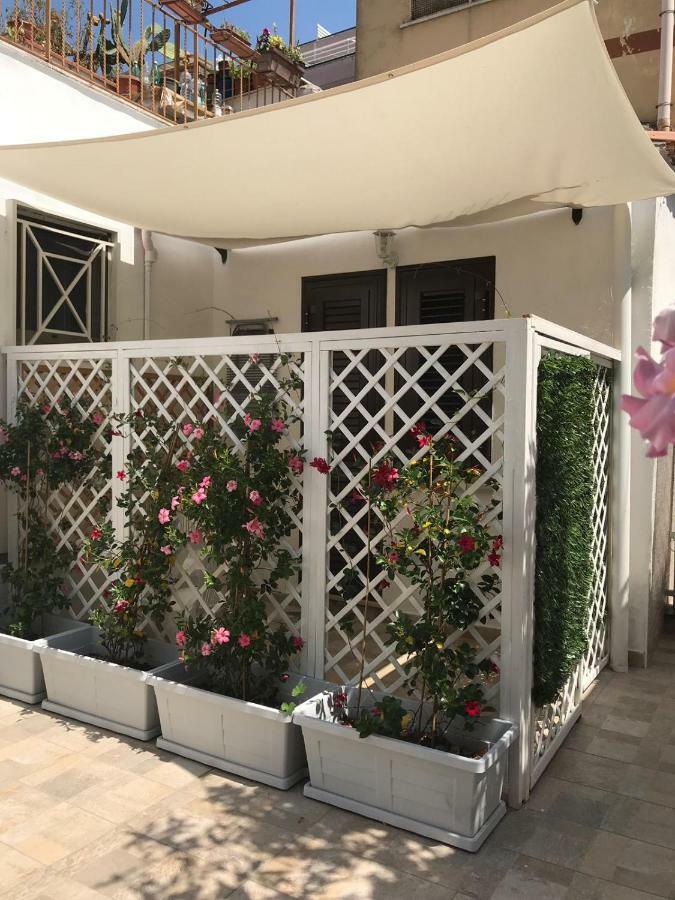 Virgilio'S Garden Bed and Breakfast Castellammare di Stabia Εξωτερικό φωτογραφία