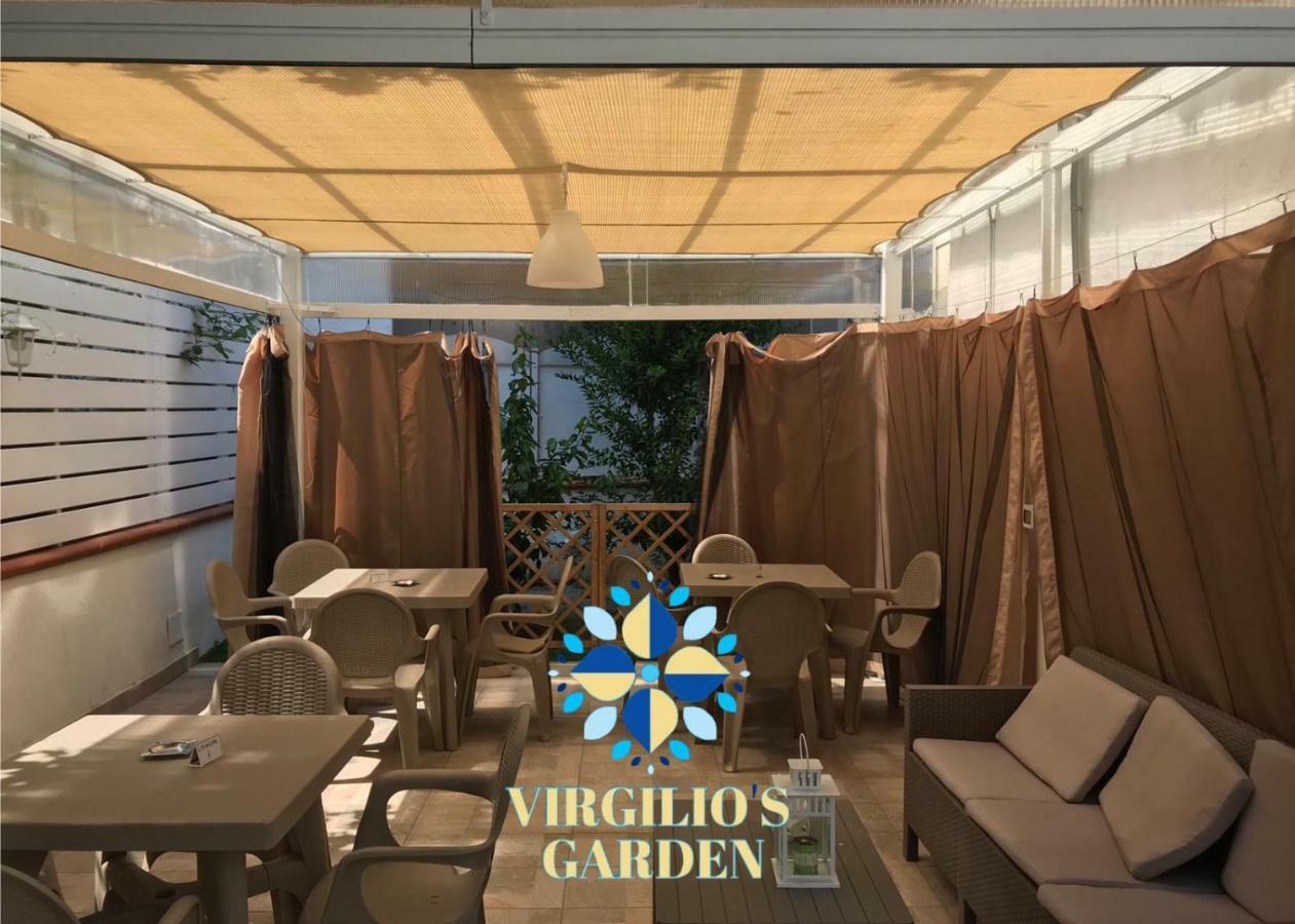 Virgilio'S Garden Bed and Breakfast Castellammare di Stabia Εξωτερικό φωτογραφία